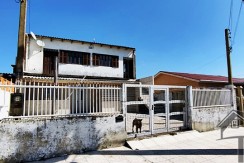 Casa com 3 Dormitórios Em Rua Asfaltada na Praia de Cidreira/RS