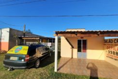 Ótimo ponto comercial na avenida com casa no segundo andar