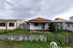 Casa Mista na Avenida Central da Praia de Cidreira/RS