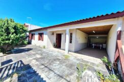 Linda Casa com 3 Dormitórios na Praia de Cidreira/RS