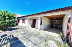 Linda Casa com 3 Dormitórios na Praia de Cidreira/RS