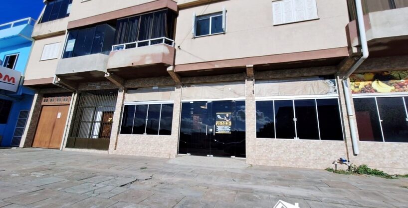 Prédio Comercial em Localização Privilegiada no Centro de Cidreira/RS