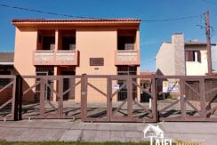 Apartamento com acesso Pé na Areia para a Praia de Cidreira/RS Apartamento com acesso Pé na Areia para a Praia de Cidreira/RS