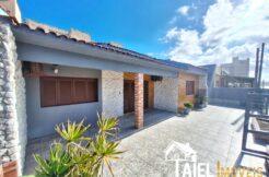 Belíssima Residência com Vista para o Mar no Centro da Praia de Cidreira/RS