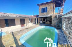 Belíssima Residência com Piscina na Praia de Cidreira/RS