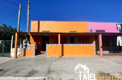 Casa na Avenida Mostardeiros em Cidreira/RS