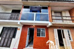 Aconchegante Apartamento com 2 Dormitórios Pertinho da Praia em Cidreira/RS