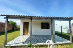 Casa com 2 Dormitórios em Magistério, Balneário Pinhal/RS