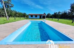 Belíssima Residência com Piscina na Zona Rural de Cidreira/RS