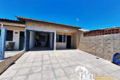 Casa Geminada Ampla com 3 Dormitórios em Salinas – Praia de Cidreira/RS