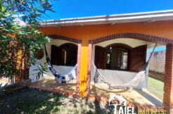 Casa com 2 Dormitórios no bairro Centro em Cidreira/RS ️