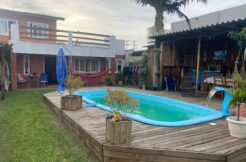 Casa com piscina em excelente localização na Praia de Cidreira/RS
