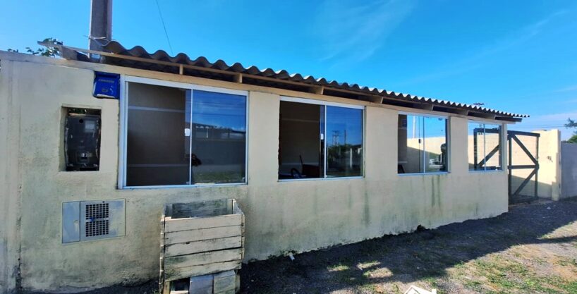 Excelente Casa de Esquina com Terreno Amplo em Cidreira/RS