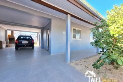 Encantadora Residência com 2 Dormitórios na Praia de Quintão/RS