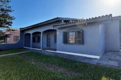 Espetacular Residência com 6 Dormitórios no Coração da Praia de Cidreira/RS