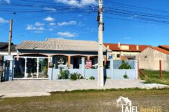 Maravilhosa Residência com Anexo a menos de 200m da Praia de Cidreira/RS