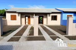 Excelente Casa Geminada Recém Construída – LAUDO APROVADO NA COMPRA ASSISTIDA – Praia de Cidreira/RS