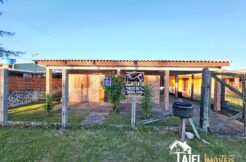 Casa de Laje com 3 Dormitórios Apta ao Financiamento Bancário na Costa do Sol em Cidreira/RS