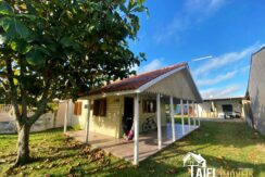 Encantadora Casa Mista com 2 Dormitórios na Praia de Cidreira/RS