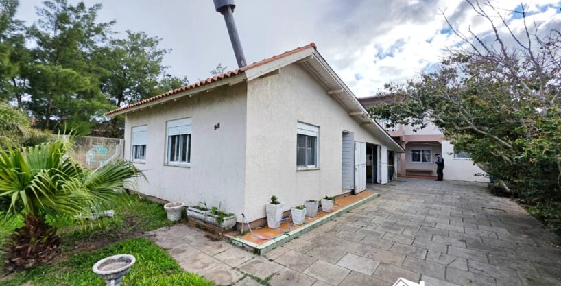 2 Casas no mesmo Terreno na Praia de Cidreira/RS