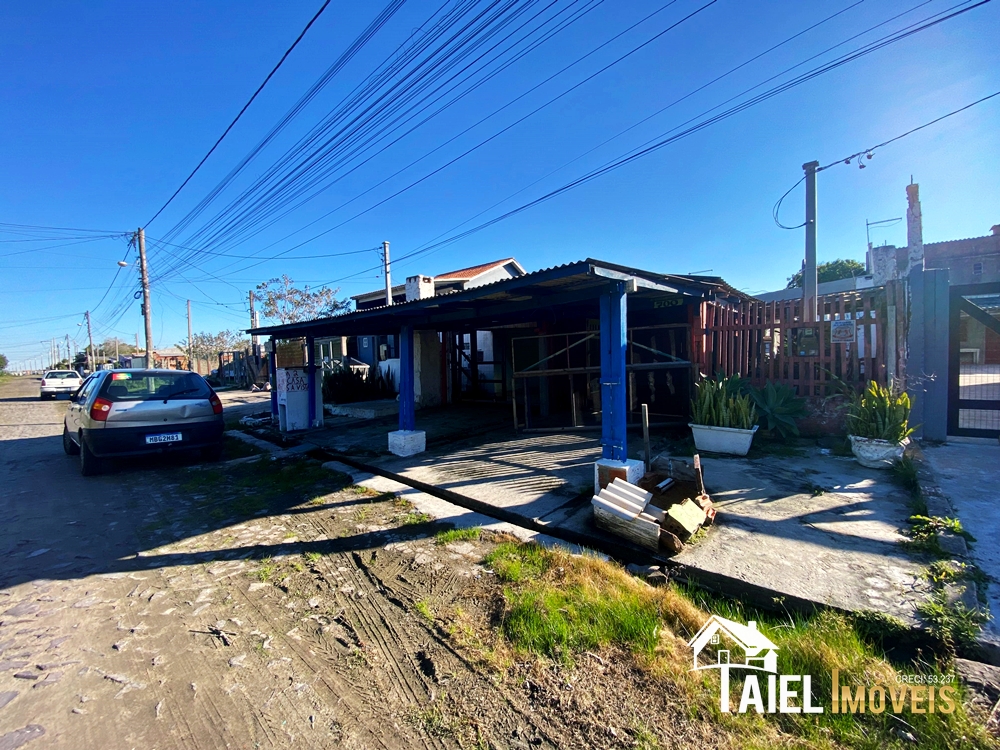 Residência com 4 Dormitórios – Venda através de CONTRATO – Chico Mendes – Praia de Cidreira/RS