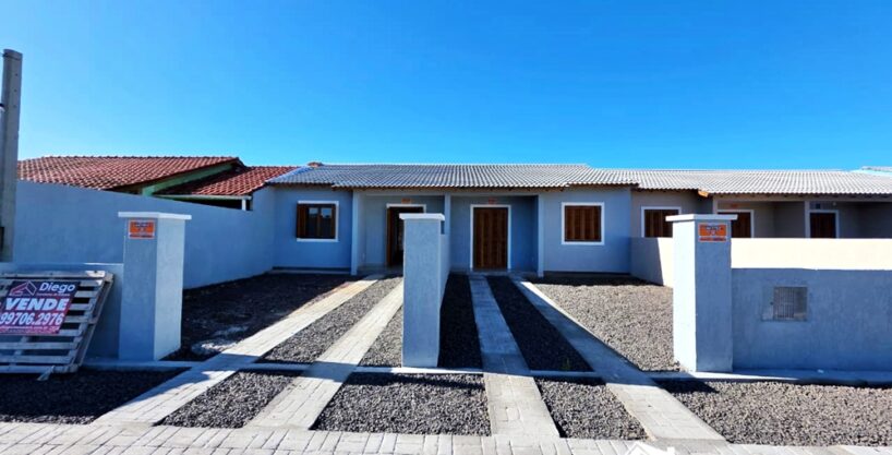 Casa Geminada NOVA – Apta ao Financiamento Bancário na Praia de Cidreira/RS