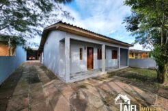 Casa Ampla e Anexo Gourmet com Churrasqueira e Fogão Campeiro na Praia de Cidreira/RS