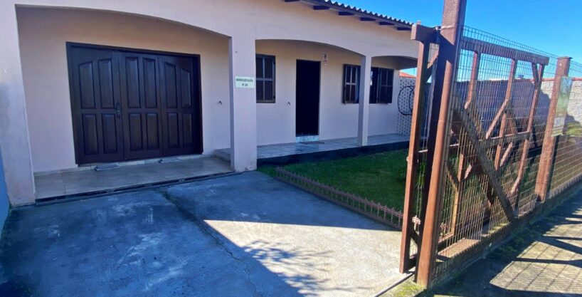 Encantadora Residência na Praia de Quintão/RS