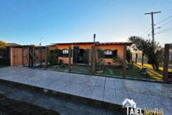 Casa Ampla e Anexo Gourmet com Churrasqueira e Fogão Campeiro na Praia de Cidreira/RS