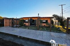 Casa Ampla e Anexo Gourmet com Churrasqueira e Fogão Campeiro na Praia de Cidreira/RS