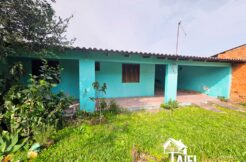 Residência com 2 Dormitórios e Pátio Amplo – Venda através de CONTRATO – Praia de Cidreira/RS