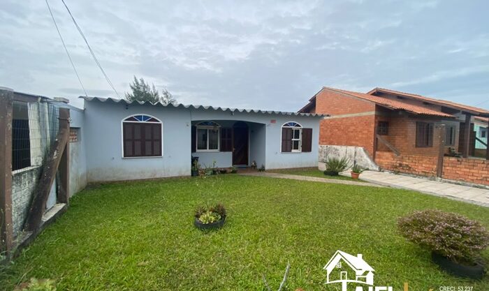 Residência com Anexo no Bairro Salinas em Cidreira/RS