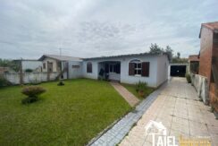 Residência com Anexo no Bairro Salinas em Cidreira/RS