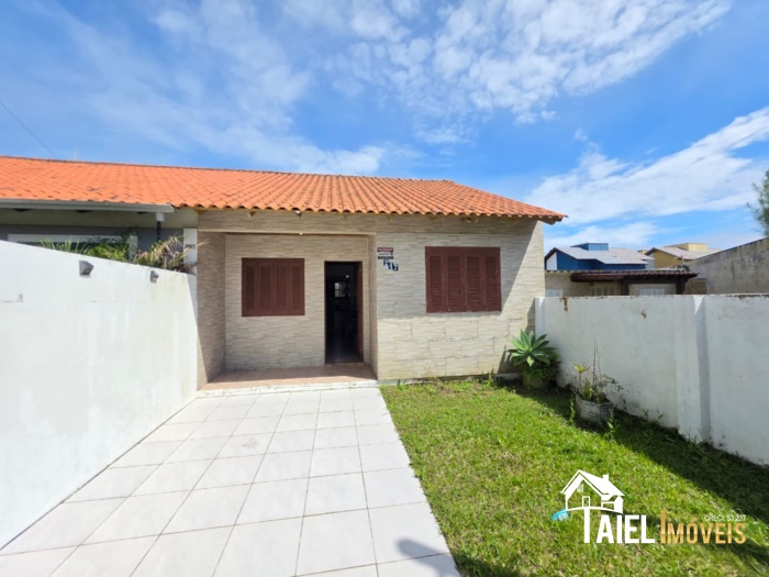 Encantadora Residência com Anexo Gourmet em Salinas na Praia de Cidreira/RS